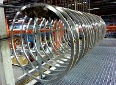 Large Piston Rings and Cylinder Liners - Marine and Stationary Power Engines
